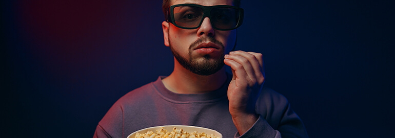 ТОП-5: Лучшие недавние фильмы и сериалы о программировании